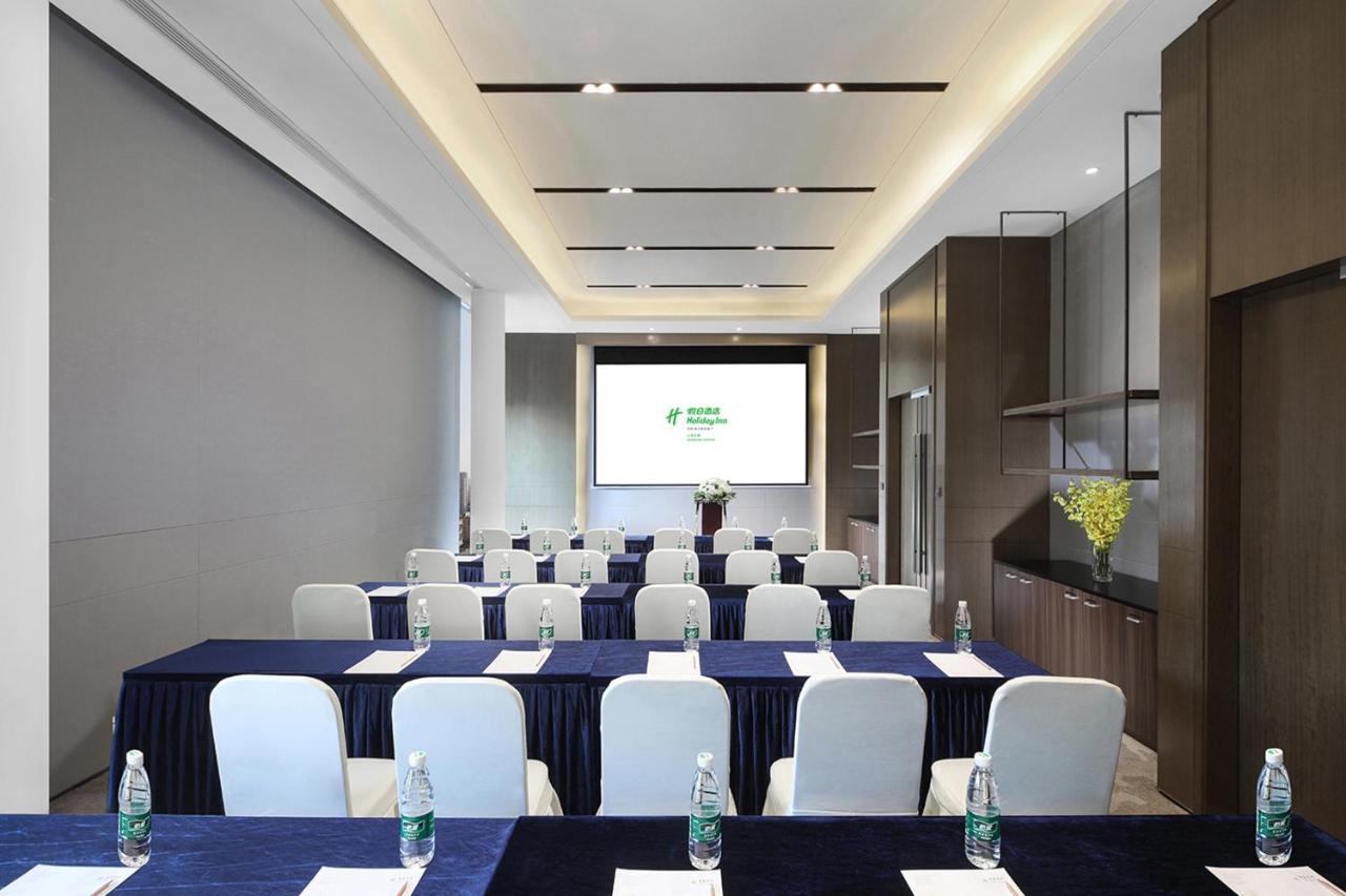 Holiday Inn Shanghai Huaxia By Ihg - Overlooking City Scenery At Sky View Restaurant Eksteriør bilde