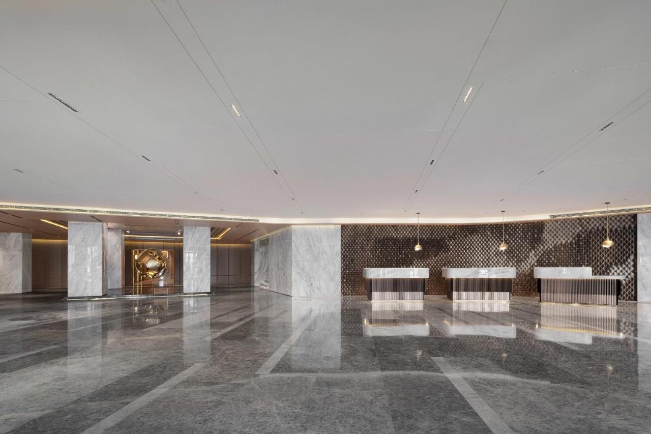 Holiday Inn Shanghai Huaxia By Ihg - Overlooking City Scenery At Sky View Restaurant Eksteriør bilde