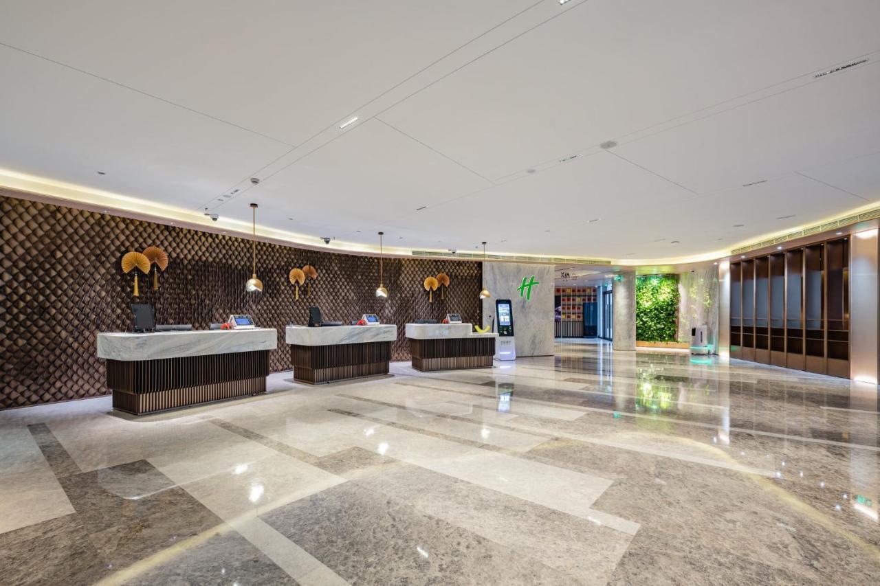 Holiday Inn Shanghai Huaxia By Ihg - Overlooking City Scenery At Sky View Restaurant Eksteriør bilde